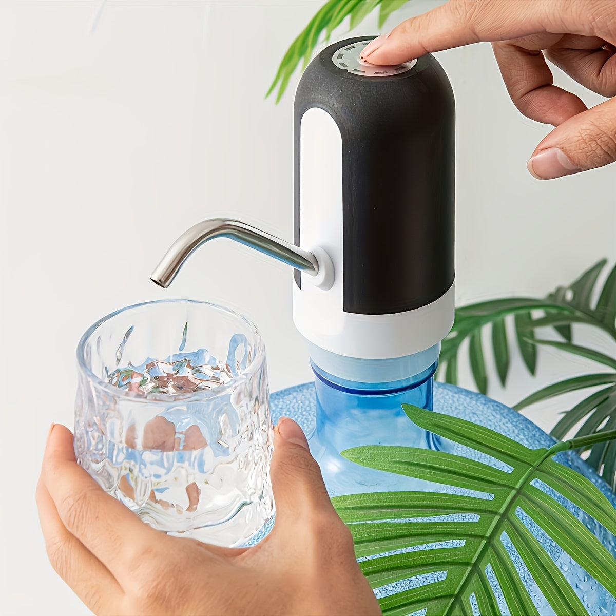 [Sanhao Electric Pump] Sanhao 1pc Electric Water Jug Pump - USB Rechargeable Automatic Drinking Water Dispenser for 3-5 Gallon Bottles - Portable Insert Mount with Built-in Lithium Battery for Camping, Sleek Design, Transpare