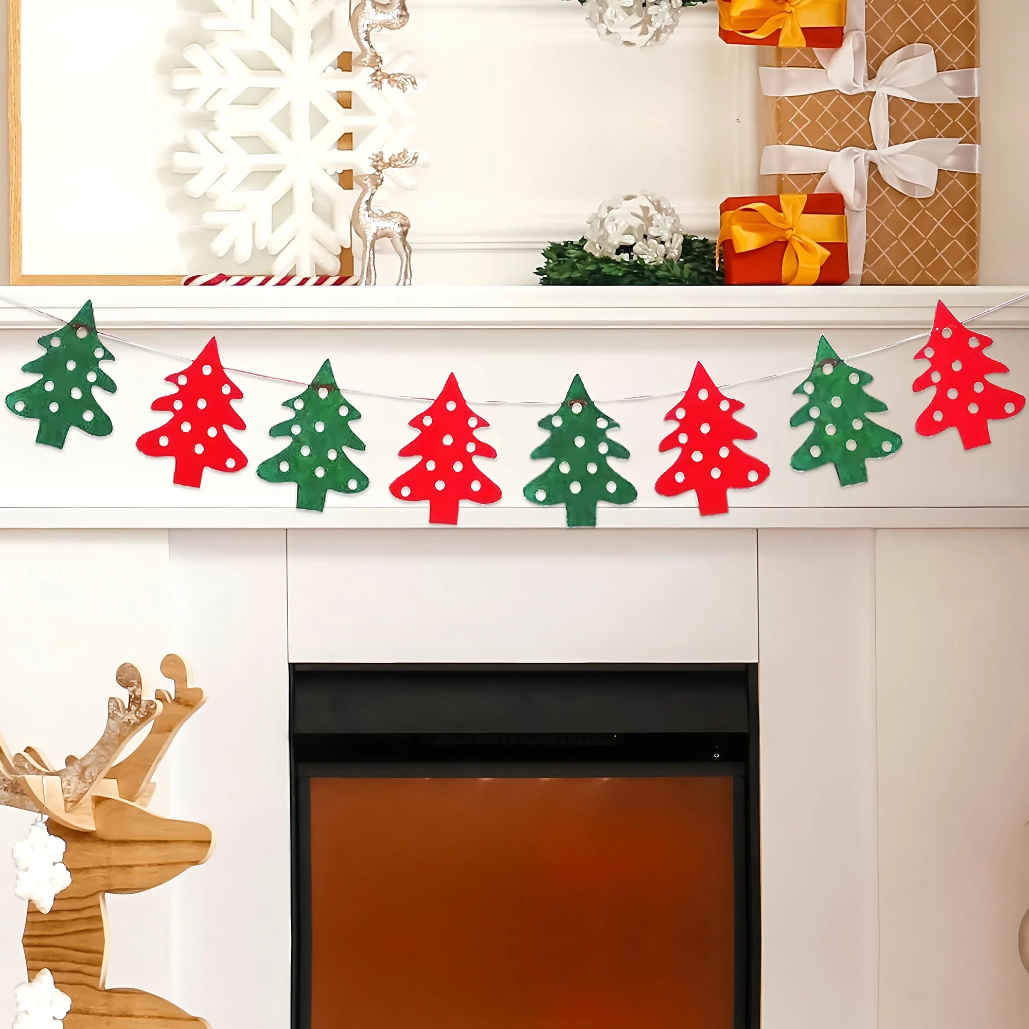 A set of Christmas decorations, flags, home decoration, holiday party supplies, 8 pieces of felt cloth, tree flags.